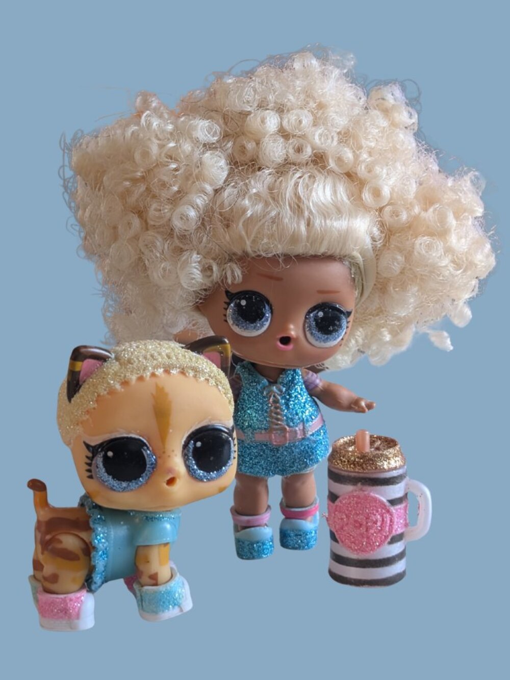 5/$25 L.O.L. Surprise! Bigger Surprise Secret Agent and Pet Set